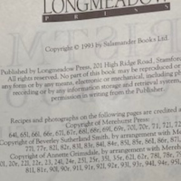 CHRISTMAS COOKBOOK-Over 150 Recipes -Christmas Eve Mull -Appetizers to Desserts - Picture 7 of 14